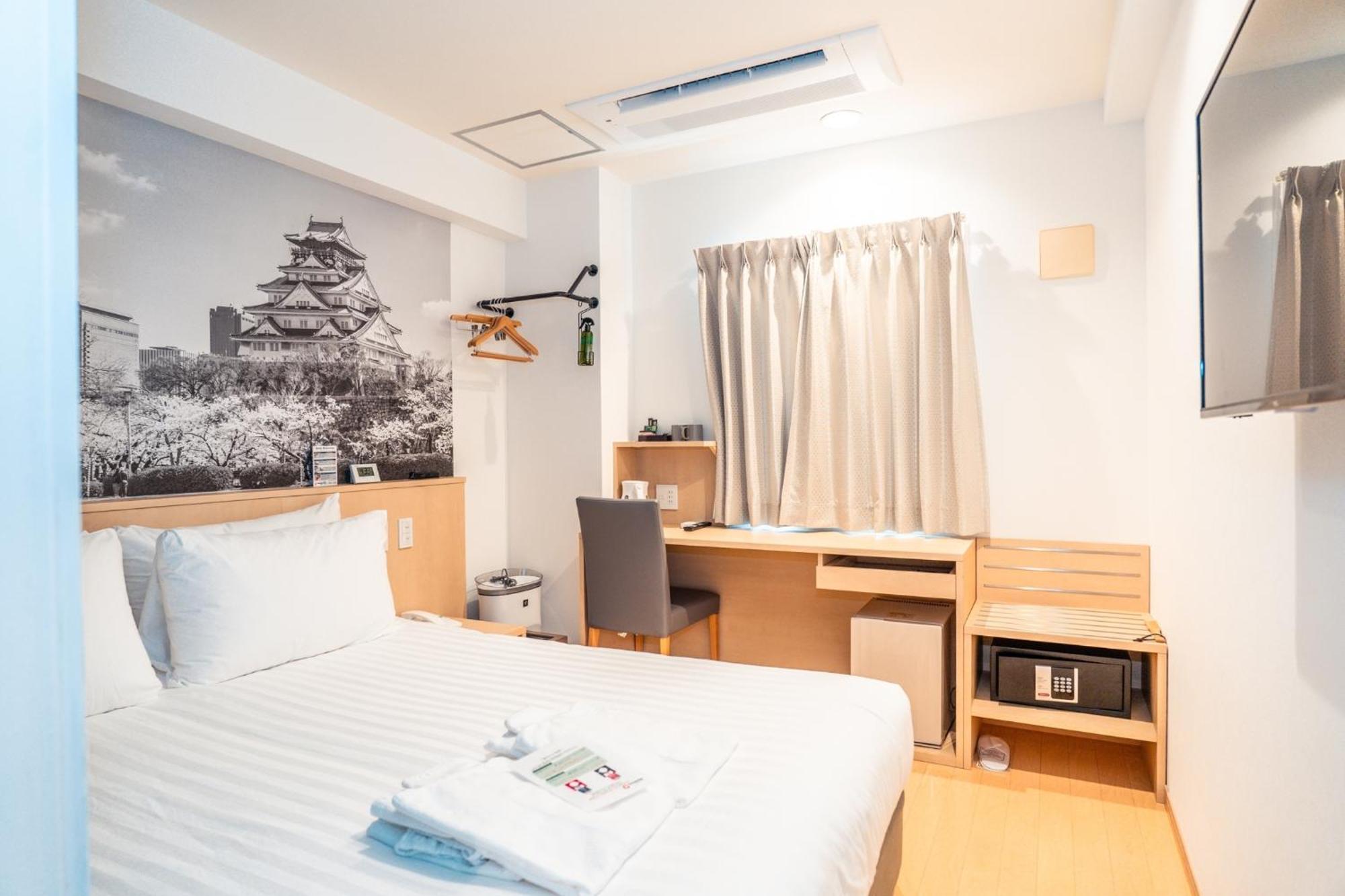 Travelodge Honmachi Osaka Exterior photo