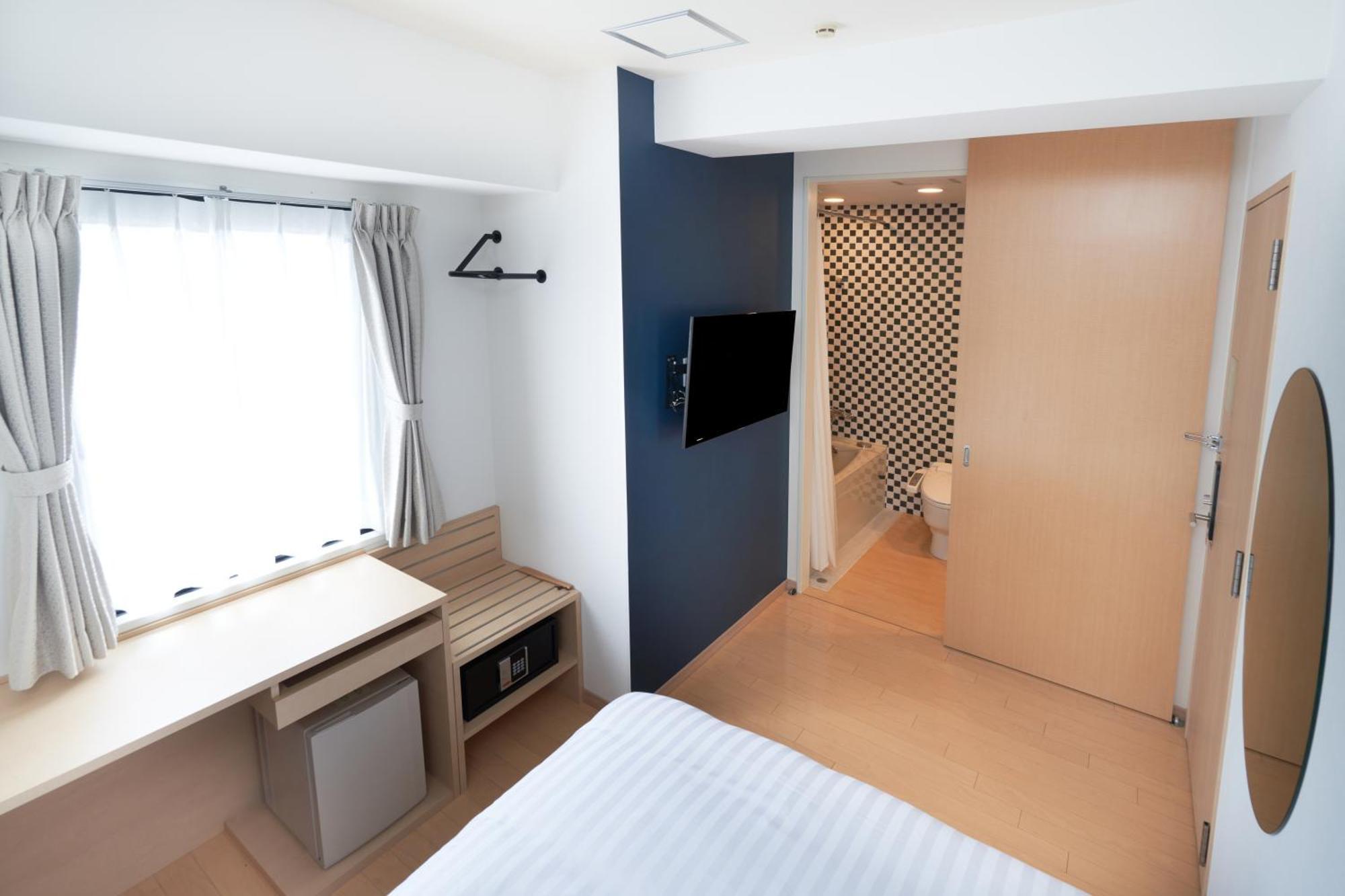 Travelodge Honmachi Osaka Exterior photo