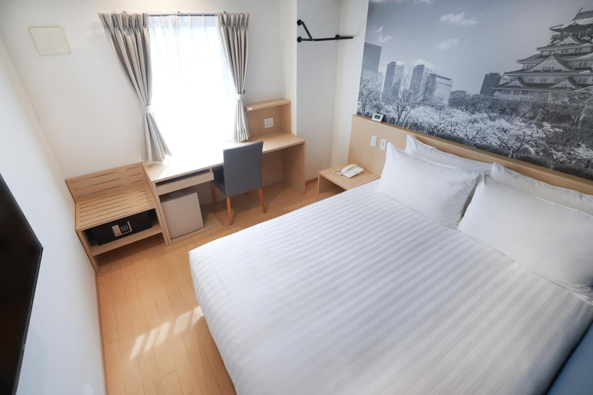 Travelodge Honmachi Osaka Exterior photo